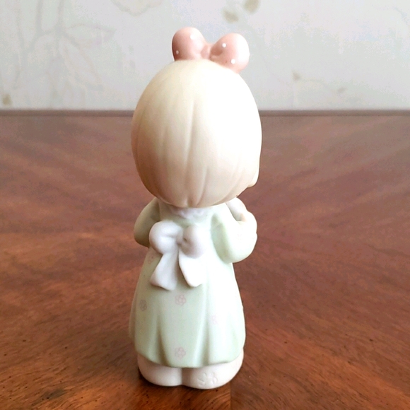 NWOT Precious Moment Christmas 1997 figurine - Picture 2 of 3